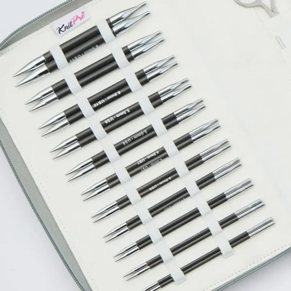 karbonz-intercambiable-circular-regal-set-13_cm-2 Set de Agujas Circulares Intercambiables 13 cm KnitPro Karbonz Regal